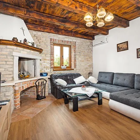 Holiday home Gorgeous In With Wifi *